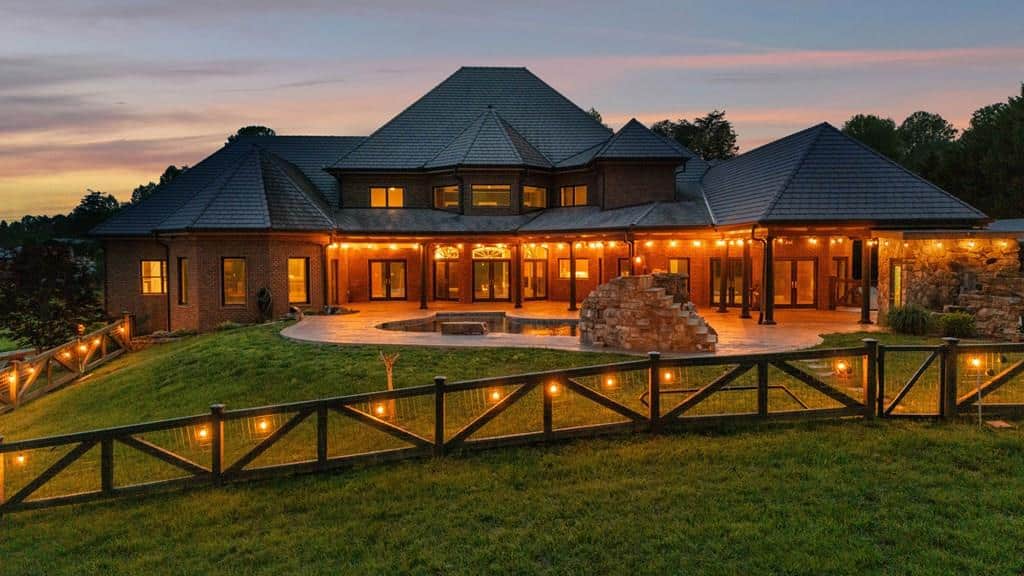 Luxury Estate on 8.48 Acres in Morganton, GA – SOLD